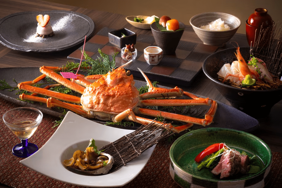【冬・旬替り会席】茹で松葉ガニ＆但馬牛ステーキ＆活鮑バター焼きを味わう冬の美味饗宴。