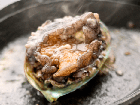 &ldquo;グネグネっ！&rdquo;新鮮な鮑の踊り方は一味違います！