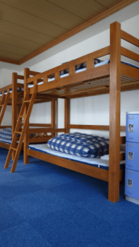 9 Bed Mixed Dorm