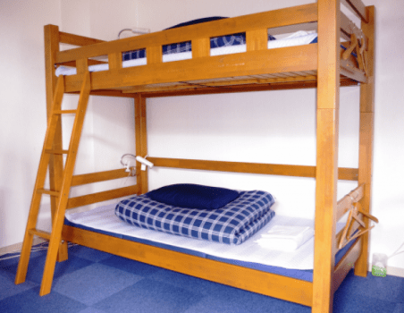 9 Bed Mixed Dorm