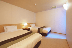 和室１６畳＋和洋室ツインベッドルーム◆412号室◆