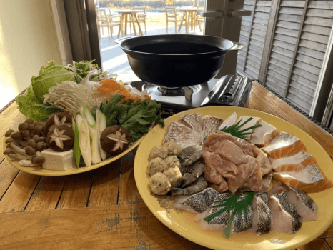 【ドームテント】コタツと鍋に癒される非日常。選べる鍋でMy style Glamping 　水辺に浮かぶフローティングサウナ利用可