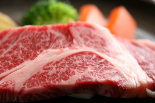 高級ブランド肉「前沢牛」は旨みたっぷりの逸品です。