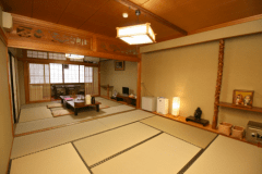 【別館】 １番安い！わいわい過ごせる大きなお部屋 二間8畳+8畳