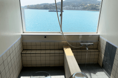 海の見える内風呂付洋室12畳