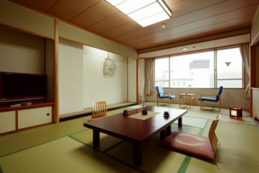 【おまかせ】街側渓谷側ご指定頂けません