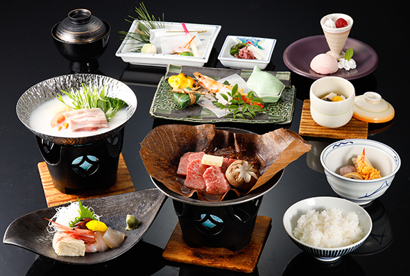 人気NO1の会席料理【飛騨牛入り朴葉味噌焼き会席】
最高ランク飛騨牛を使用した朴葉味噌焼きと板長創作の【みるく鍋】やお造里などで構成された会席料理。
甘党必見の甘酒ムースもお試し下さい。 人気NO1の会席料理【飛騨牛入り朴葉味噌焼き会席】
最高ランク飛騨牛を使用した朴葉味噌焼きと板長創作の【みるく鍋】やお造里などで構成された会席料理。
甘党必見の甘酒ムースもお試し下さい。