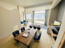 ロフトベッド和洋室湯ヶ峰リビング