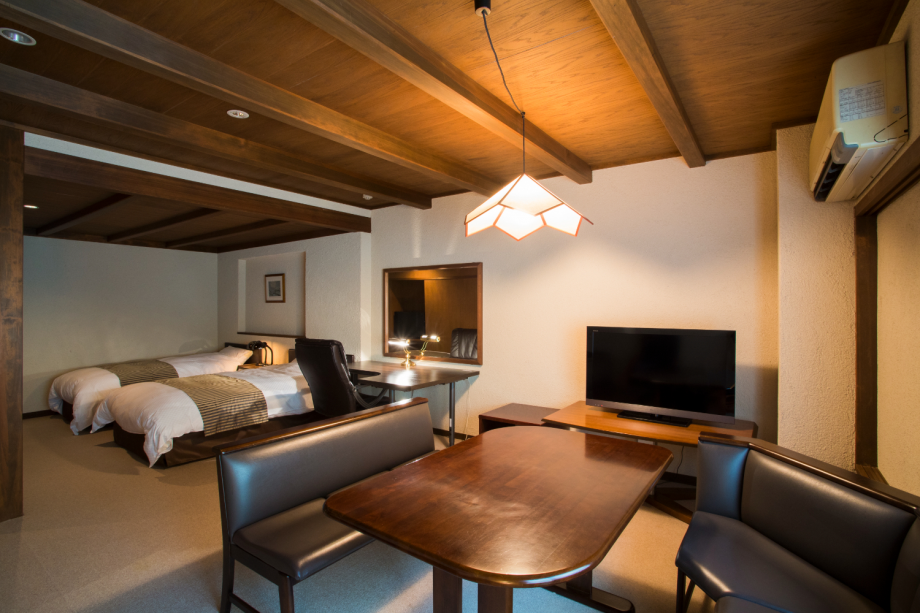 書斎の雰囲気のある、お部屋　洋室　「青嵐」プラン