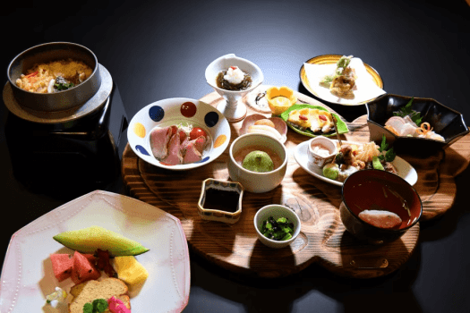 四季彩膳