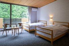 ツイン洋室（お風呂付）バリアフリー　　【禁煙】