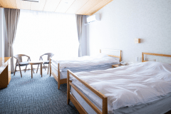 ツイン洋室　　【禁煙】