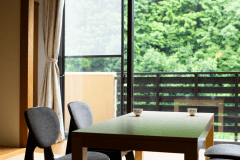 和室（～6名）　　【禁煙】