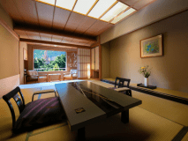 “いちりき”をお愉しみいただける【基本の客室】
どのお部屋も庭園に面しており、
朝晩お好きな時にご覧いただけます