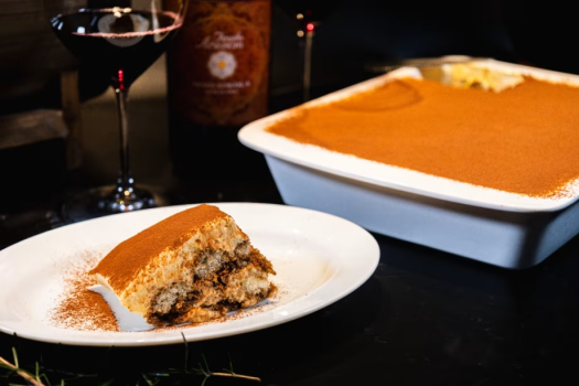 【金・土曜日限定！！】～贅沢な美食体験。イタリアン〈チェーロ〉で味わう極上ステイ！■ルームチャージ料金■