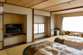 Modern Japanese Style Twin Room With Shower Only- Non-Smoking