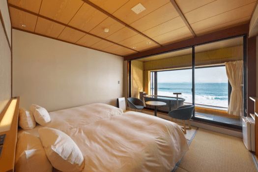 露天風呂付き和モダンベッドルーム34平米