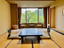 金華山　岐阜城一望の和室　10畳