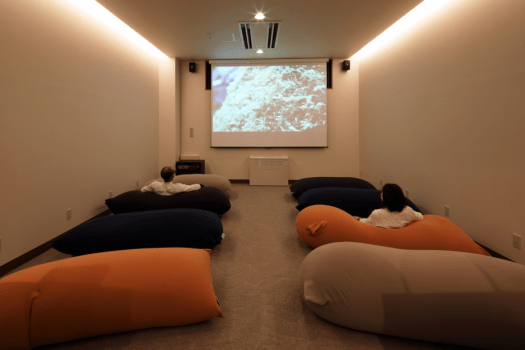 お風呂を楽しんだ後は「ごろごろ」タイムも♪