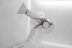 ●ドライヤー  / BEAUTECH DRYER BX
速乾でプロ仕上げ。進化し続ける「風」の力で、しっとりまとまり、ツヤめく髪へ。