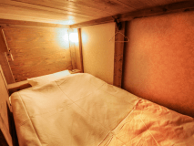 【HOSTEL hanare】-ベッド-“ふかふかのベット”でごゆっくり。