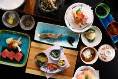 [Best Rate Guarantee][Early booking 28][Simmons Beds] [Relax in a Modern Japanese Room] 2 Meals per Night