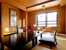 [Non-smoking] [Low floor] Standard Japanese-style room 10 tatami mats A