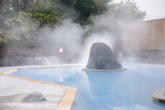 大露天風呂:男湯 大露天風呂:男湯