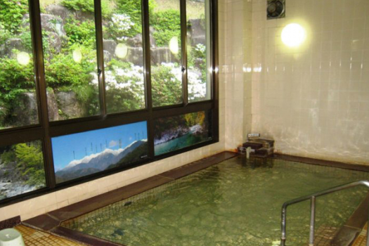 *【温泉大浴場・男湯】泉質はアルカリ泉なのでお肌がつるつるに！