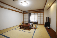 ◇喫煙◇西館旧館（和室8畳）