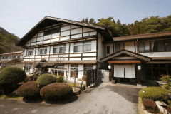 【ビジネス1泊朝食付　和朝食】★22時到着OK！木曽の自然の中で迎える爽やかな朝！