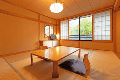 本館和室10畳（トイレ付バスなし）※階段あり