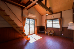 2階建てロフト付き貸別荘　客室