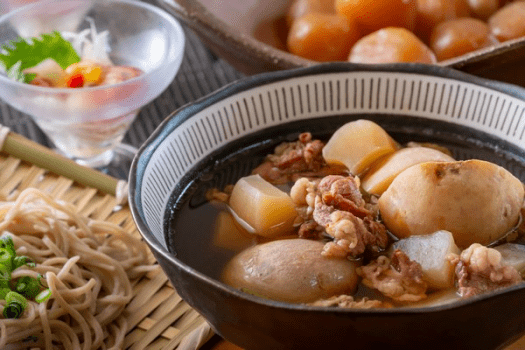 「山形名物いも煮」山形にきたら食さなければ帰れません！