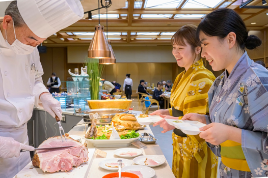 優しいシェフが取り分けてくれるお料理も♪