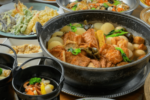 月岡ホテルの「冬のあったかバイキング」では、鍋料理や芋煮などの郷土料理まで、冬の味覚が勢ぞろい。