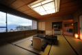 北の丸９Ｆ貴賓室「観月」　和室からも蔵王連峰をゆったりと眺められます