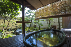 ゆとろぎ亭和室露天風呂イメージB