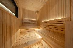 煌粋殿　瑠璃（るり）【最上階ロウリュウサウナ＋半露天風呂＆水風呂付き和洋室】