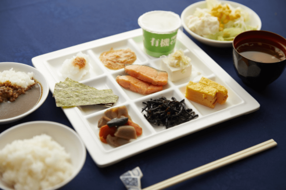 【1泊朝食】鴨川の朝を彩る朝食バイキング付◆広々客室でゆっくり滞在｜ビジネス利用や一人旅にもオススメ