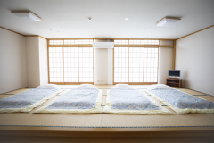 □和洋室【71平米】（禁煙／3～6名）