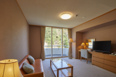 □ツインルーム【47平米】（禁煙／1～2名）