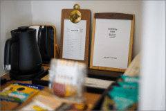 Type C｜バンクベッドが2台ある、最上階の明るいお部屋