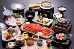 【能登の味覚を満喫】ズワイガニと能登牛の冬会席