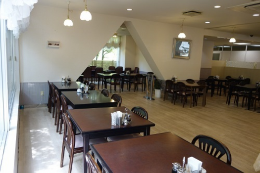 レストラン レストラン