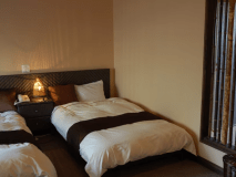 【ツインルーム・アジアン】2人でもゆったり浴槽付♪カップルに