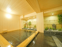 【貸切風呂】自家源泉100%掛け流し。「pH8.3」弱アルカリ性の湯あたりしにくい高温泉