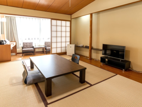 【禁煙】和室８畳と広縁３畳のゆとりのお部屋
