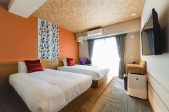 DELUXEツインルーム【禁煙】110cm幅ベッド×2台