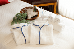 DELUXEツインルーム【禁煙】110cm幅ベッド×2台